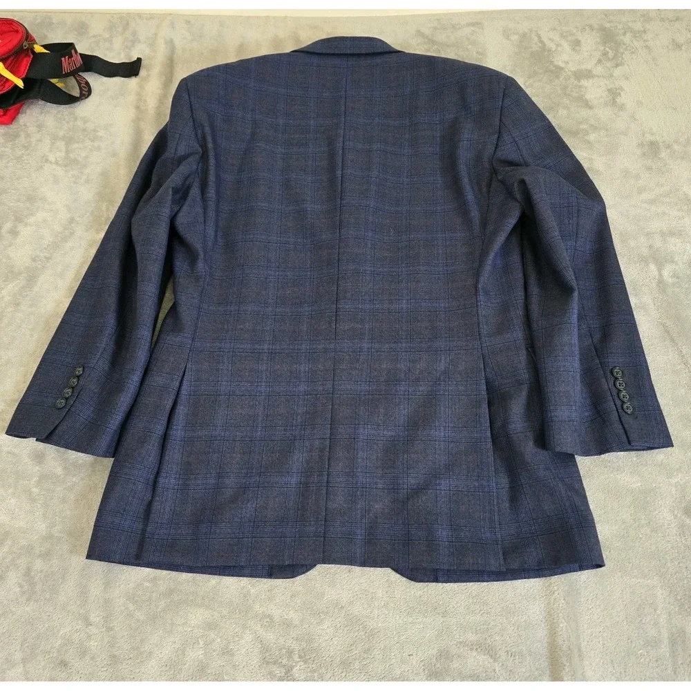 Jos A Bank Blazer Mens 42R Blue Plaid Window Pane Pattern 80% Wool Classicore